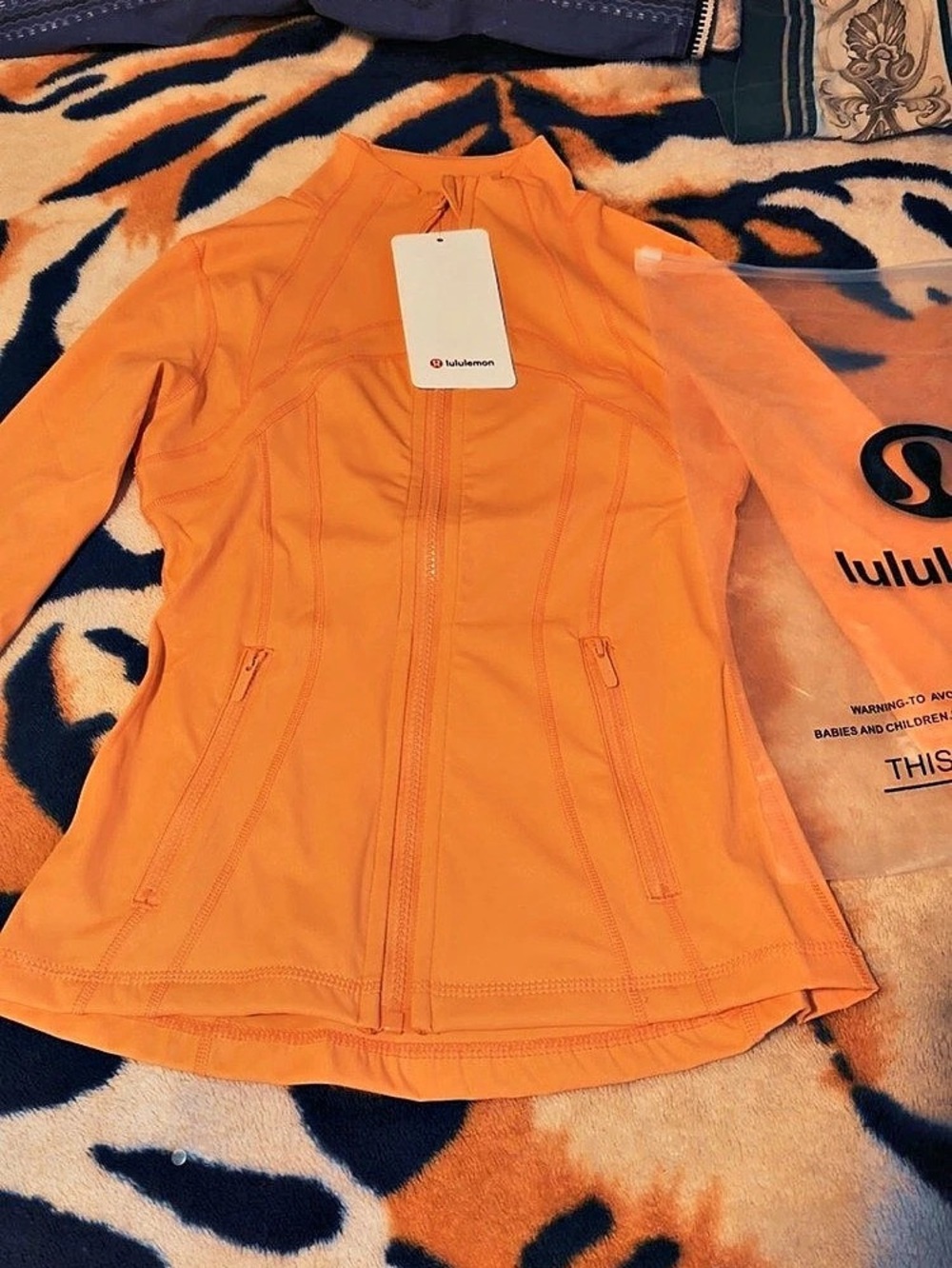 lululemon Define Jacket *Nulu Women's Orange Size 2